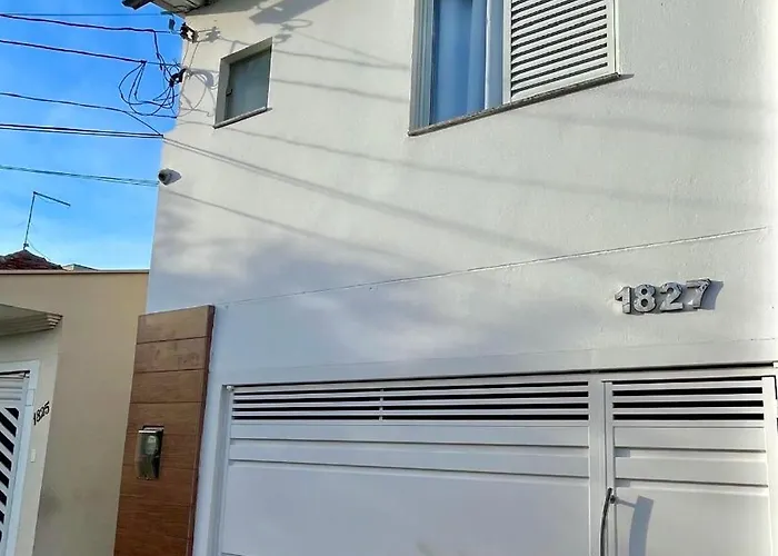 Casa com ótima localização