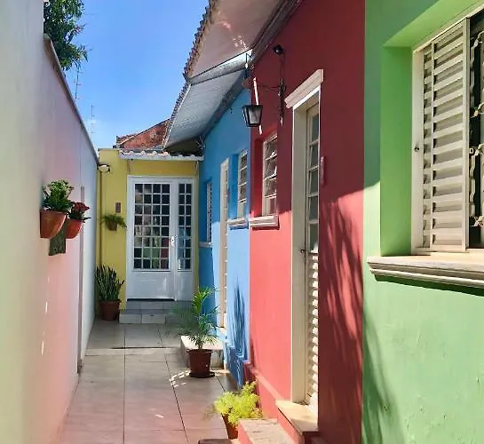 Casa Com Otima Localizacao